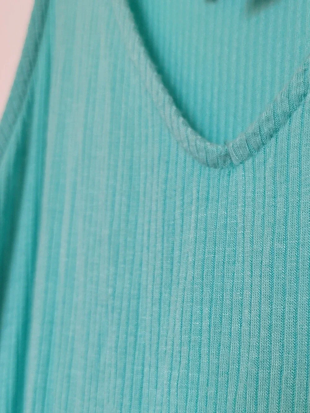 Boston Proper Banded Bottom Tank Top